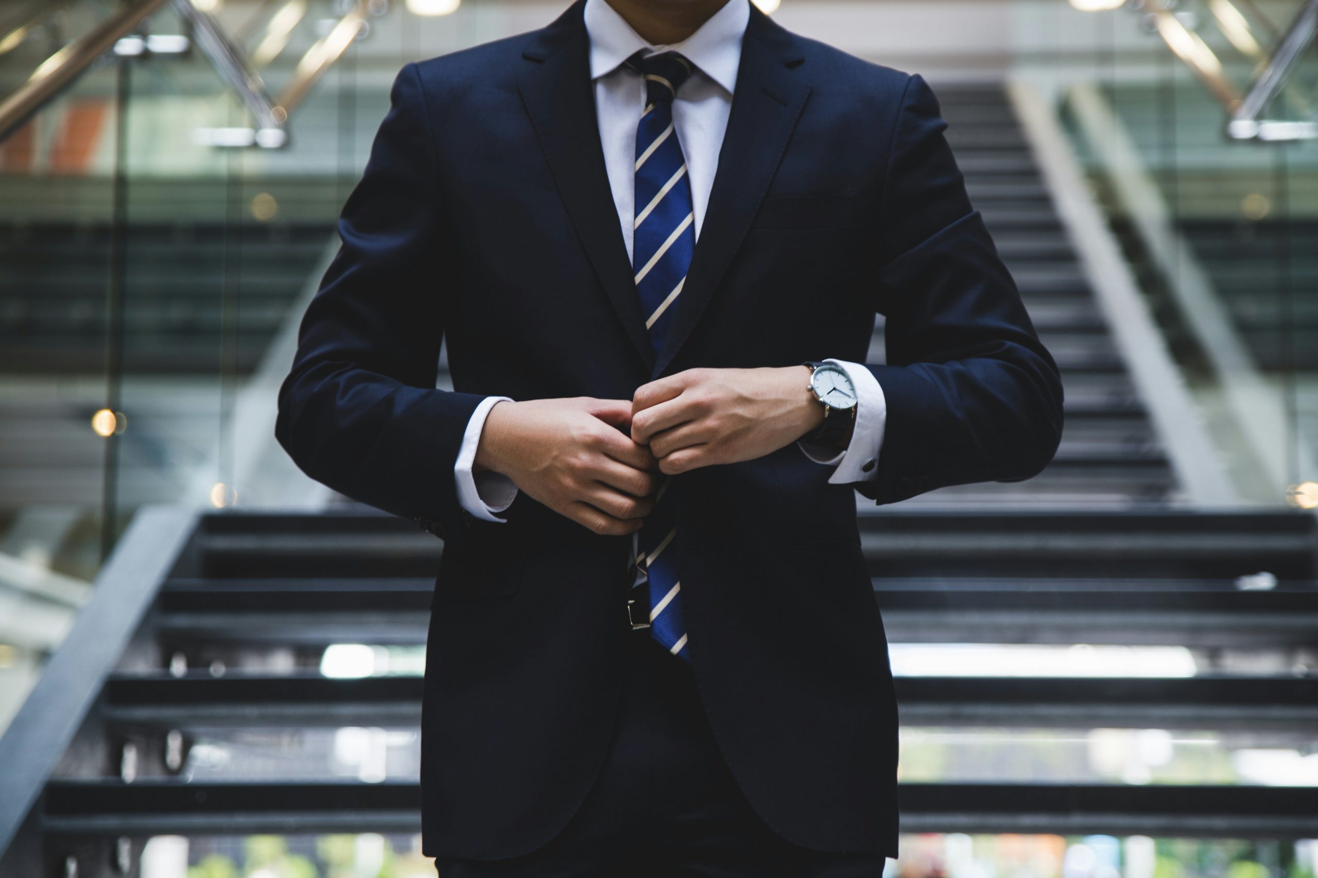 Solopreneurs & Small Business Owners: Want More Clients? Build Authority Online!
